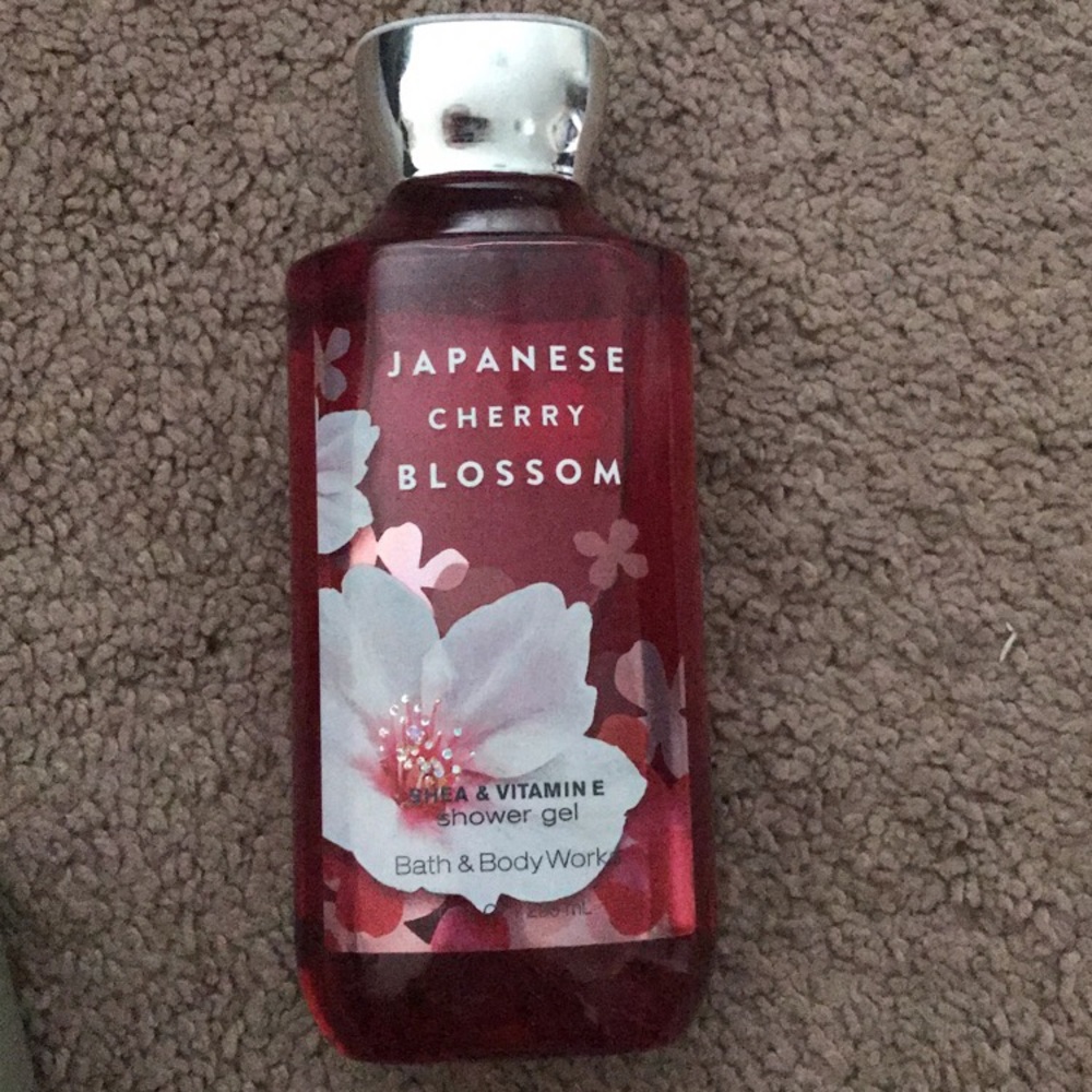 Bath and Body Works shower gel, never opened